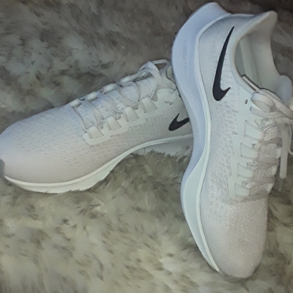 Nike Air Zoom Pegasus 8.5